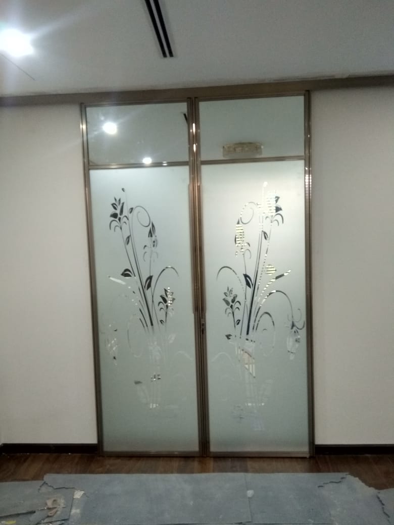 aristo-saint-gobain-dealers-distributors-manufacturers-in-gurgaon-gurugram-india-top-lacquer-glass-brand-in-gurgaon-india